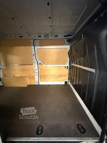 Kassevogn RENAULT Master Kasten L2H2 Klima Tempomat AHK 2,5T