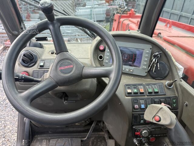 Teleskopický nakladač Manitou MRT 2150 Privilege Plus