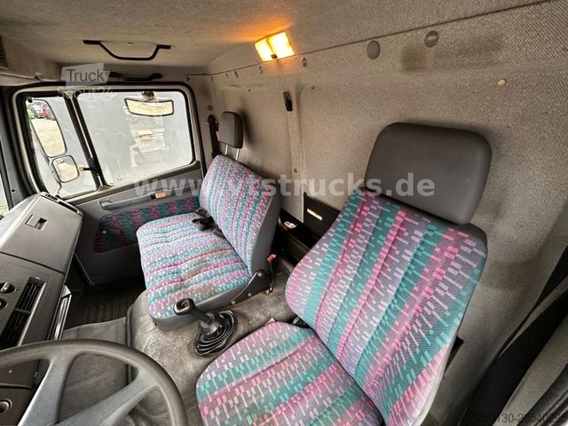 Samochód do przewozu bydła MERCEDES-BENZ 817 4x2 4Pferdetransporter