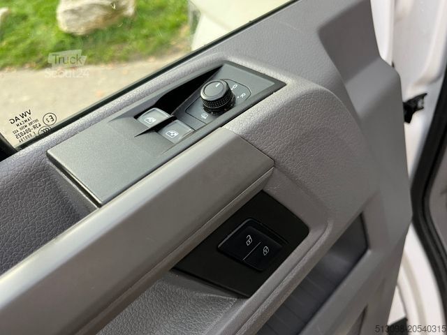 Kasa kamyoneti VOLKSWAGEN CRAFTER 2.0TDI XXXL KOFFER RAMPE KAMERA 177 PS