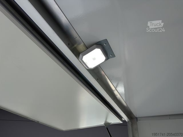 Transporter mit Koffer RENAULT Master Koffer 4,47mx2,20x2,30m Seitentüre Klima