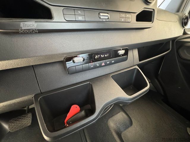 شاحنة نقل صغيرة قلاب MERCEDES-BENZ Sprinter III  319 CDI L3 Kipper *3 Liter Motor*