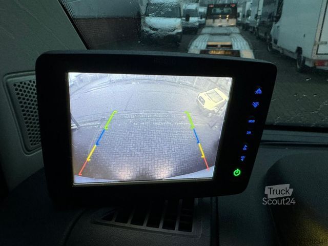 Skåpbil CITROEN Jumper Tiefrahmen Koffer *L 4,20 Meter*