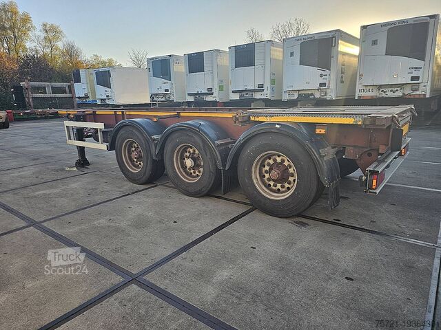 Container transportation L.A.G. O-3-38 CD ADR FL OX AT 20-30FT