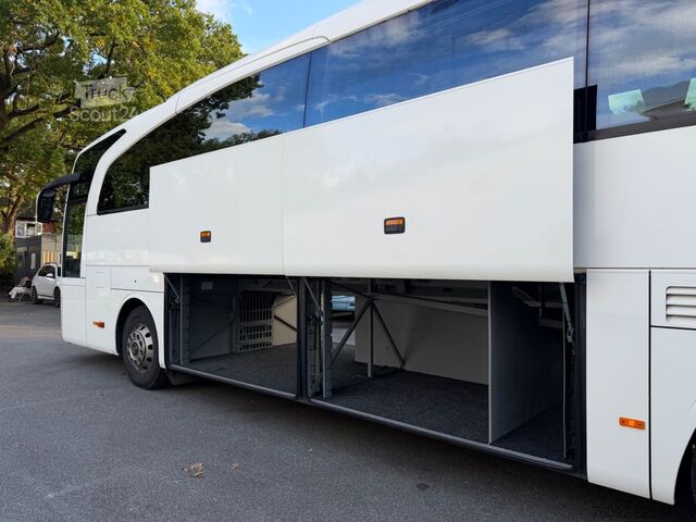 Туристичний автобус MERCEDES-BENZ O580 Travego RHD (Softline*TOP*DE)