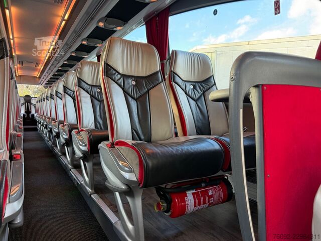 Туристичний автобус MERCEDES-BENZ O580 Travego RHD (Softline*TOP*DE)