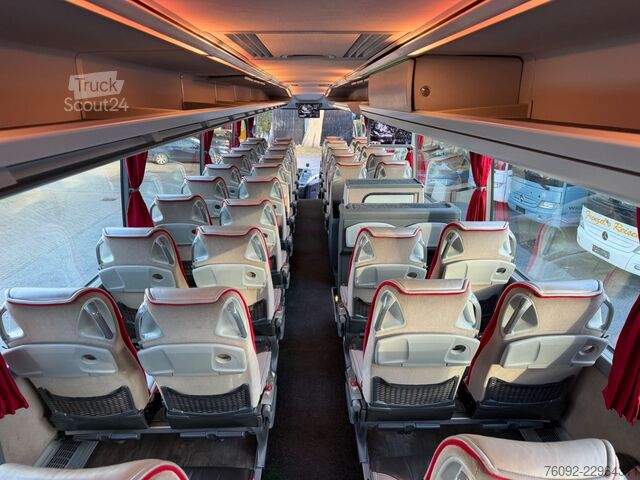 Туристичний автобус MERCEDES-BENZ O580 Travego RHD (Softline*TOP*DE)