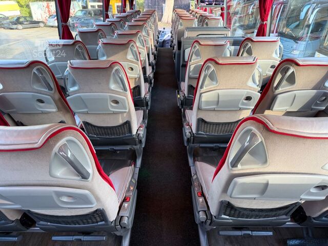 Туристичний автобус MERCEDES-BENZ O580 Travego RHD (Softline*TOP*DE)