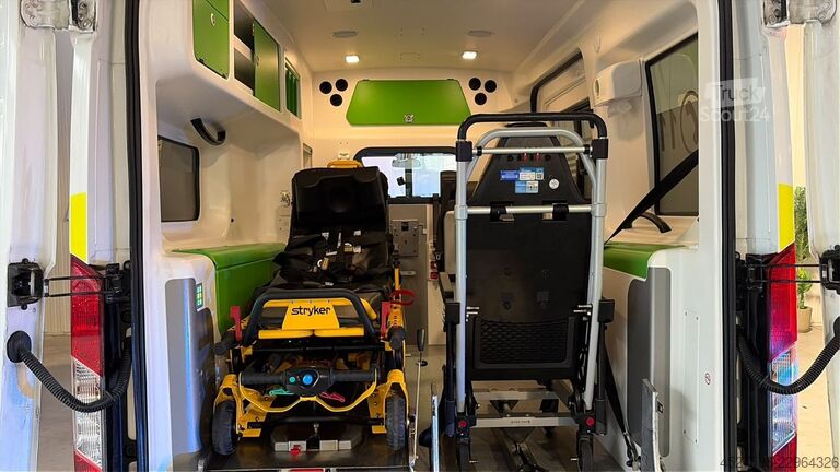 Itfaiye aracı FORD Transit 330 L2*RTW*KTW*KRANKENTRANSPORTER*LIEGE