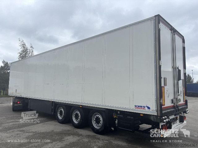 Frigorifik yarı römork Schmitz Cargobull Semitrailer Reefer Standard divu klāju