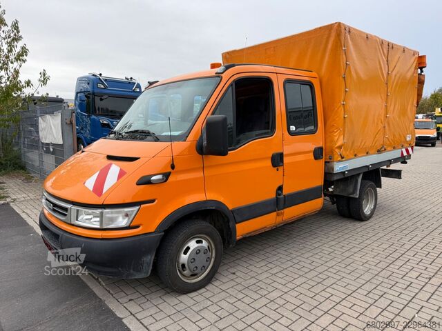 Transporter mit Pritsche & Plane IVECO 35C12 Pritsche+Plane/DoKa 6-Sitze/AHK3000 Kg