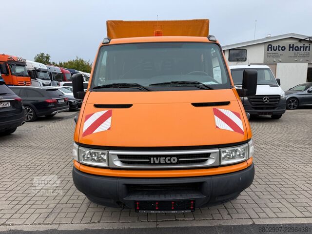 Transporter mit Pritsche & Plane IVECO 35C12 Pritsche+Plane/DoKa 6-Sitze/AHK3000 Kg