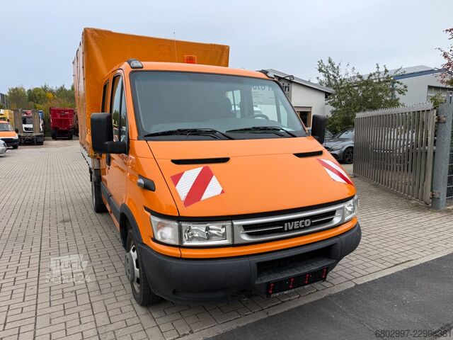 Transporter mit Pritsche & Plane IVECO 35C12 Pritsche+Plane/DoKa 6-Sitze/AHK3000 Kg