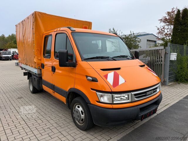 Transporter mit Pritsche & Plane IVECO 35C12 Pritsche+Plane/DoKa 6-Sitze/AHK3000 Kg
