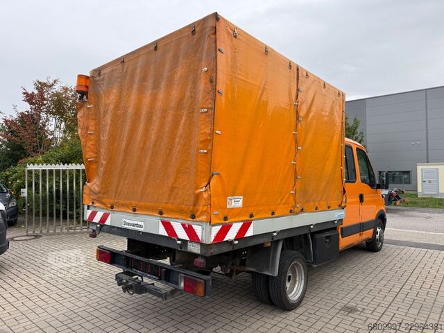 Transporter mit Pritsche & Plane IVECO 35C12 Pritsche+Plane/DoKa 6-Sitze/AHK3000 Kg