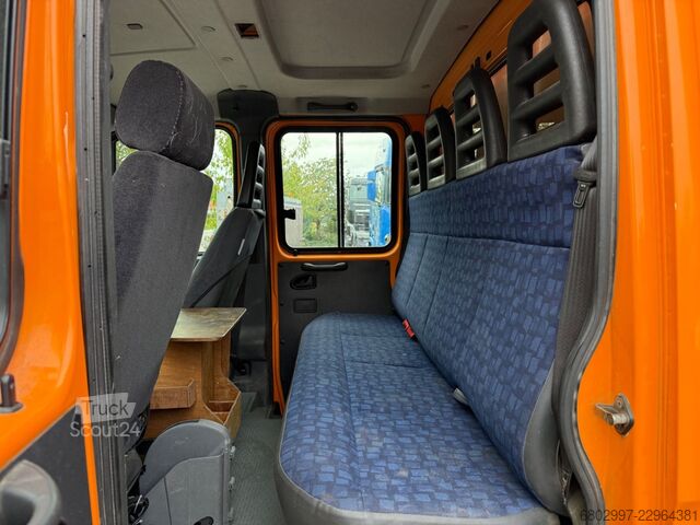 Transporter mit Pritsche & Plane IVECO 35C12 Pritsche+Plane/DoKa 6-Sitze/AHK3000 Kg