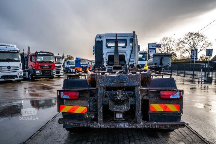 Sistema a braccio con gancio MAN TGA 33.430 BB