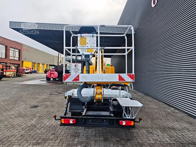 Lifting platform Nissan Cabstar 35.12 NT400 GSR E179T