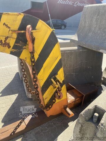 Remorcă [div] SEACOM SH36