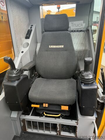 Mobil kran Liebherr LTM 1040-2.1 (06 - 051 569)