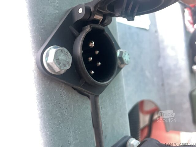 Semirimorchio a pianale ribassato ÖZGÜL LW3 3-Axle