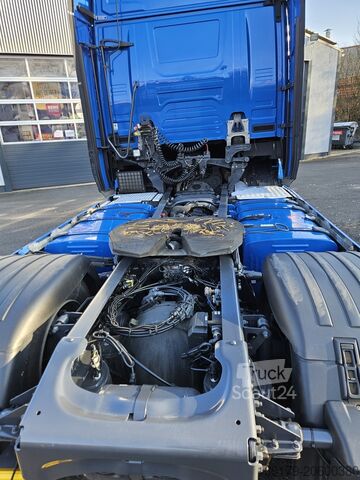 Volumen SZM SCANIA S500 4x2EB Mega Lowliner