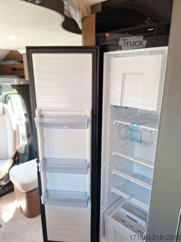 Autocaravana semi-integrada HYMER/ERIBA B-Klasse MC T 680