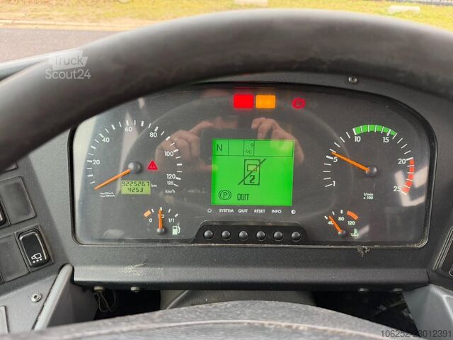  Mercedes-Benz INTEGRO 84+1 PLACES - A/C - AUTOMAT - BE REGIST...