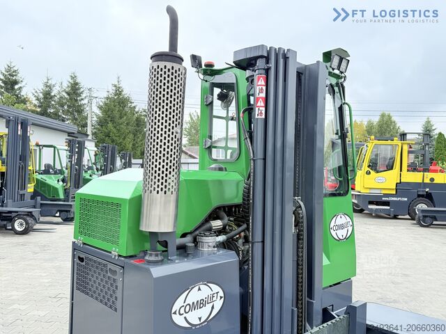 Dört yönlü forklift Combilift C3000 DIESEL TRIPLEX 4900 POSITIONER