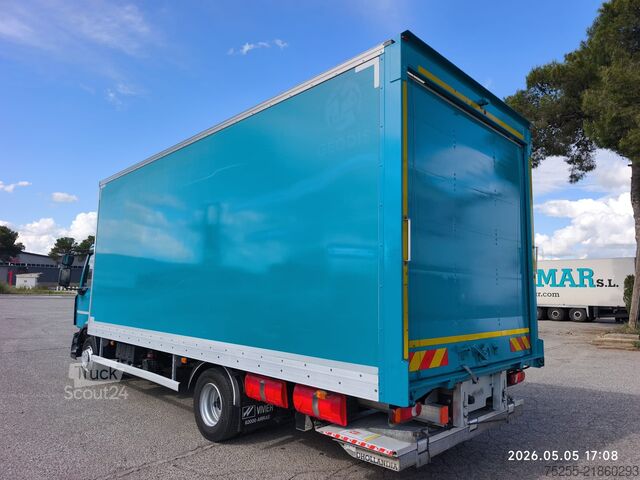 Camião de caixa fechada RENAULT 12.210 D EURO 6