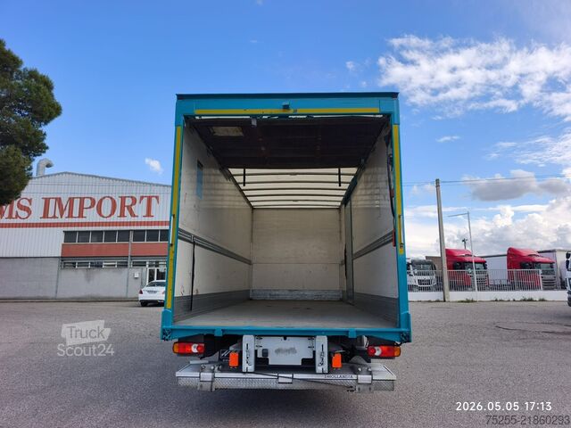 Camião de caixa fechada RENAULT 12.210 D EURO 6