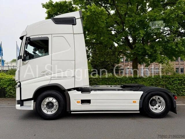 Standard-SZM Volvo FH 460 Globetrotter / 2 x Tank / Eu6