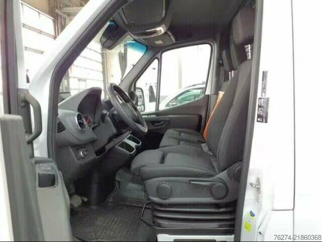 Furgoneta de caja alta Mercedes-Benz Sprinter 317 CDI Hochdach L2H2 Pro