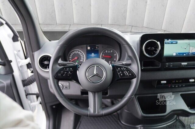 Βαν με ψηλή οροφή Mercedes-Benz Sprinter 317 CDI Hochdach L2H2 Pro