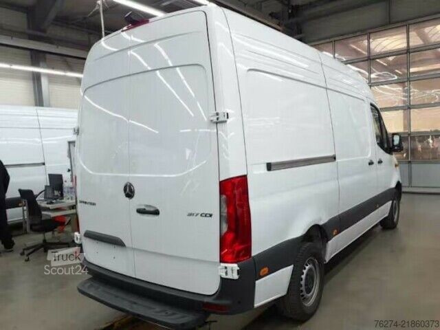 Furgoneta de caja alta Mercedes-Benz Sprinter 317 CDI Hochdach L2H2 Pro