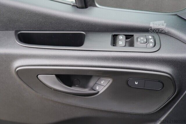 Ploščati dostavnik Mercedes-Benz eSprinter 312 Kasten Hochdach Standard