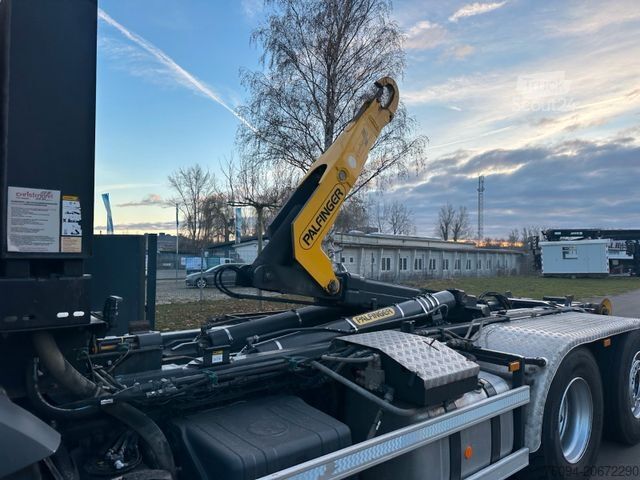 Kroklastbil MERCEDES-BENZ Arocs 2548 6x4-2 Allrad Abrollkipper RS 3,9m