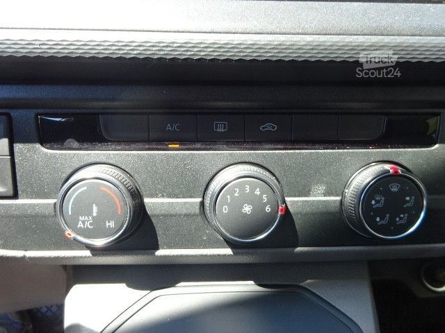 Skåpbil VOLKSWAGEN T6.1 Transporter 150PS DSG KR 4motion 2xSchTür