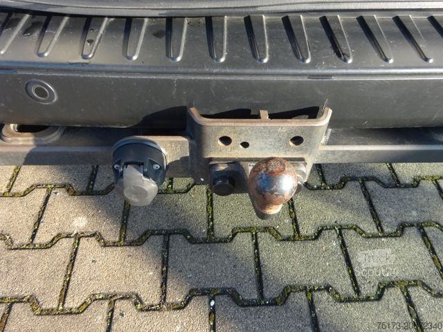 Τροχόσπιτο αυτοκινούμενο FORD Nugget 185PS Autm. Markise AHK ACC Navi SHZ