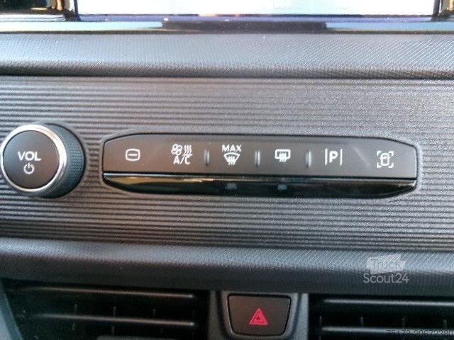 Skåpbil FORD Transit Courier Trend AT DoKa AHK WiPa Kam GRA