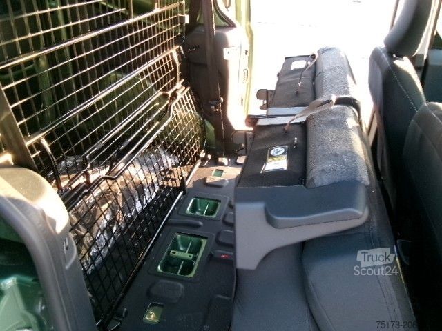 Skåpbil FORD Transit Courier Trend AT DoKa AHK WiPa Kam GRA