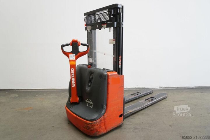 Rankinis keltuvas Linde L 12 1172