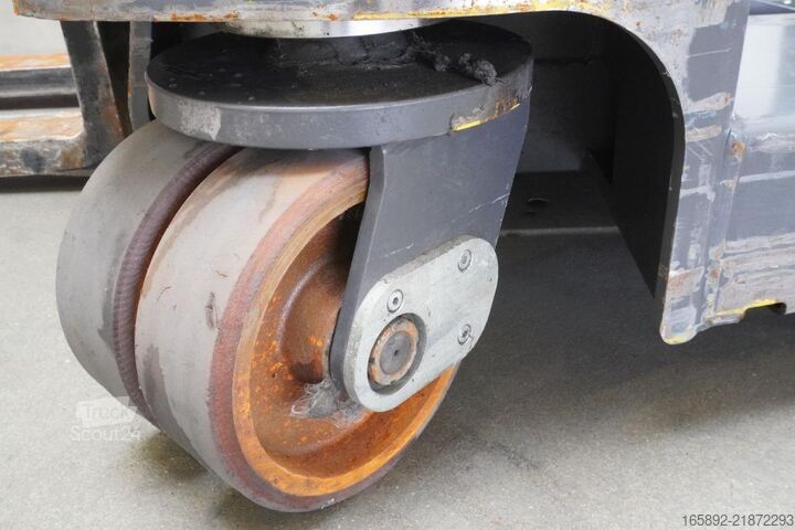Vierwegestapler Linde R 25 F