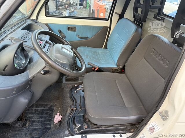 Sopmaskin Piaggio Porter Kipper 1.3 Winterdienst+1.Hand