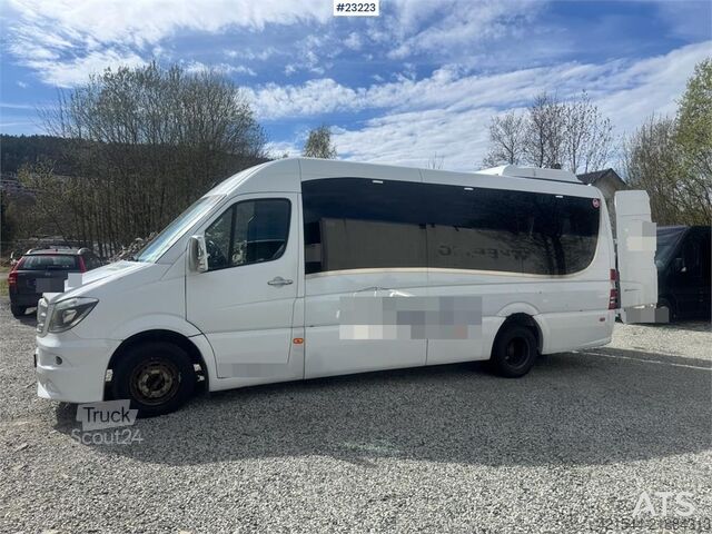 мікроавтобус Mercedes-Benz Sprinter 519 CDI Minibus – 17 Seats