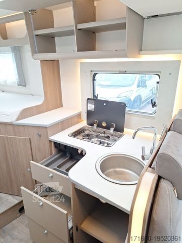 Camping-car semi-intégré CARADO pro+ T 338 SAT/TV, NAVI, RFK, HUBBETT