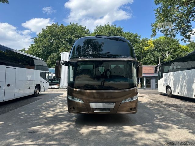 Távolsági autóbusz NEOPLAN CITYLINER L - P16