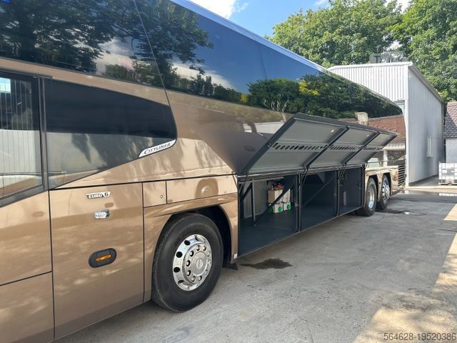 Távolsági autóbusz NEOPLAN CITYLINER L - P16