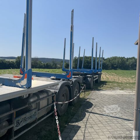 Φορτηγό μεταφοράς ξυλείας Mercedes-Benz Arocs