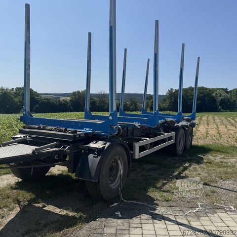 Φορτηγό μεταφοράς ξυλείας Mercedes-Benz Arocs